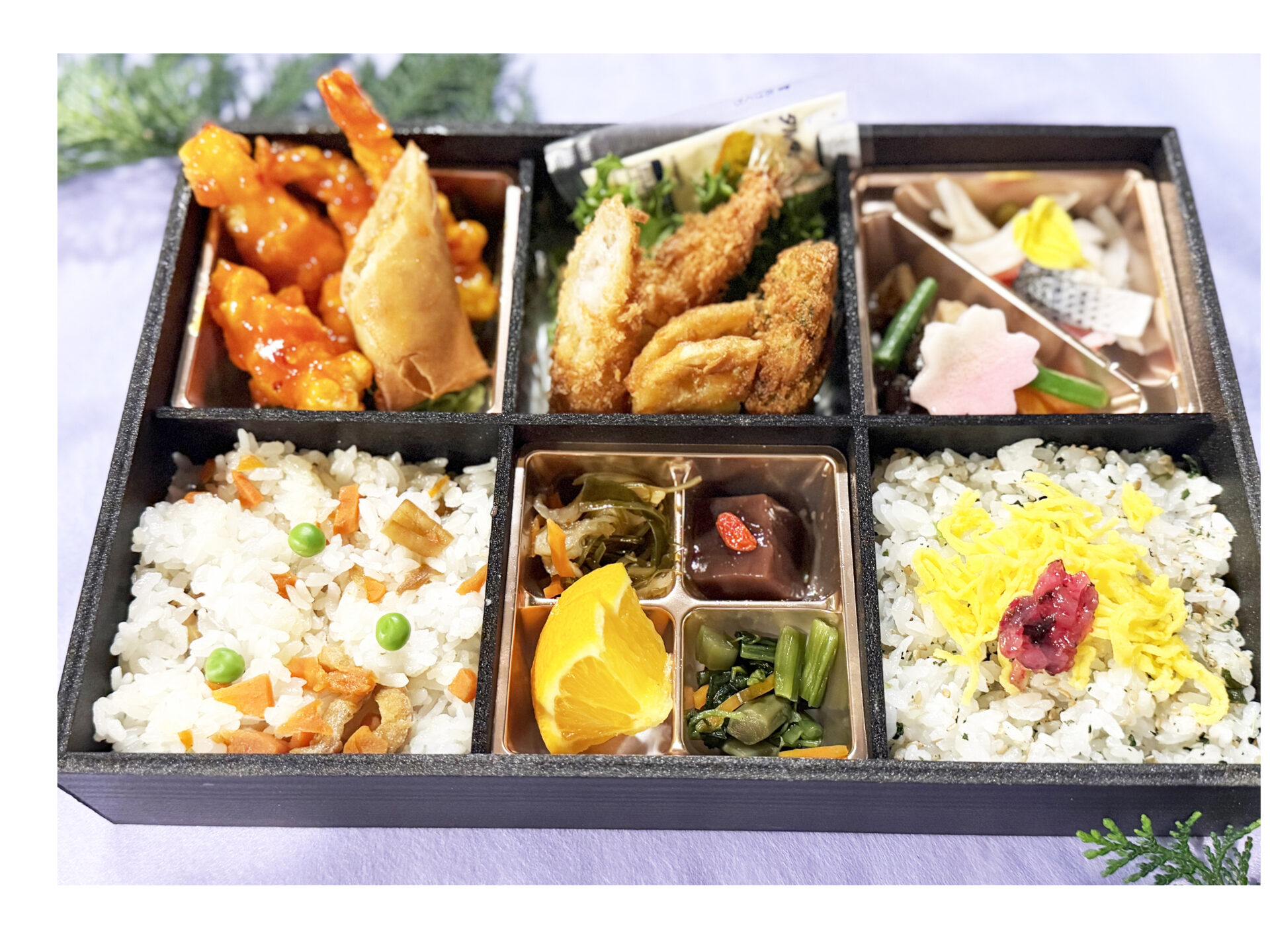 （803）エビチリ&ミックスフライ弁当
